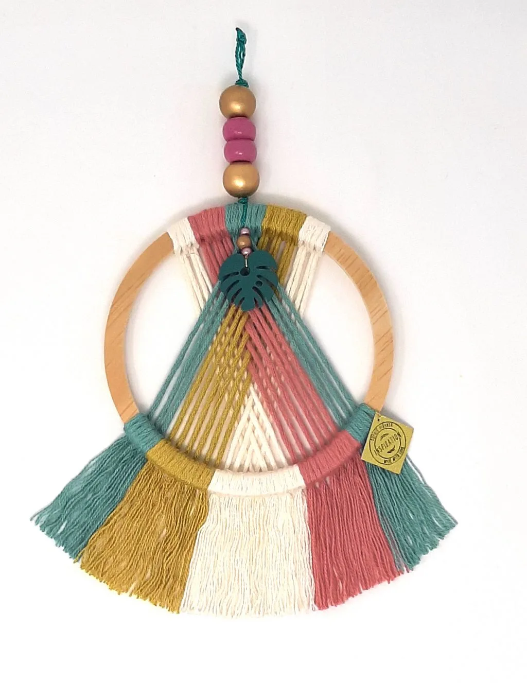 Bijou d'intérieur, Création en Macramé, forme ronde, tons rose, jaune et bleu